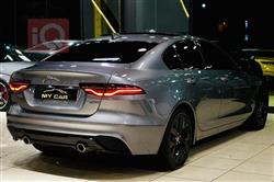 جاگوار XE